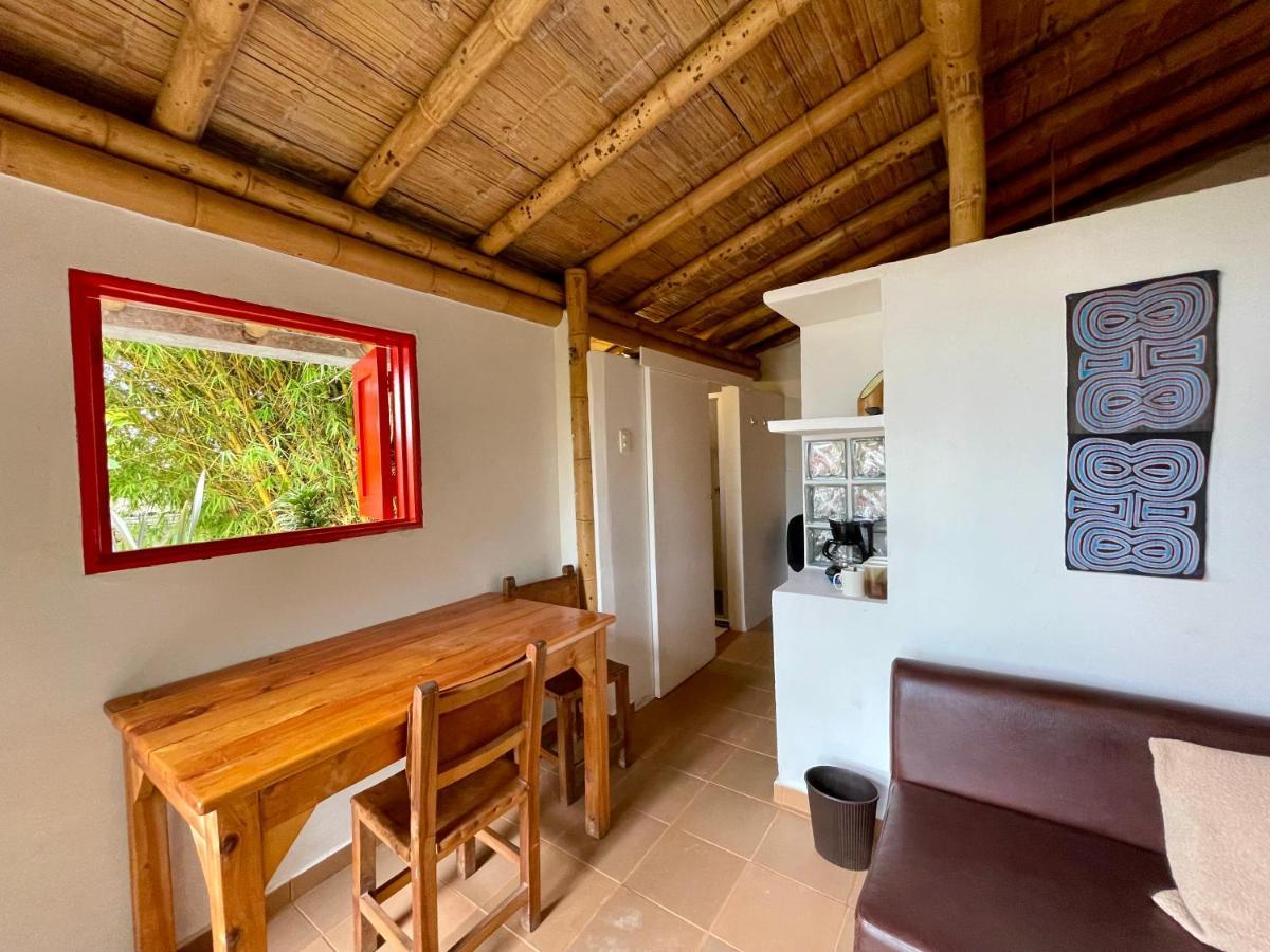 Hostal Tralala Σαλέντο Εξωτερικό φωτογραφία