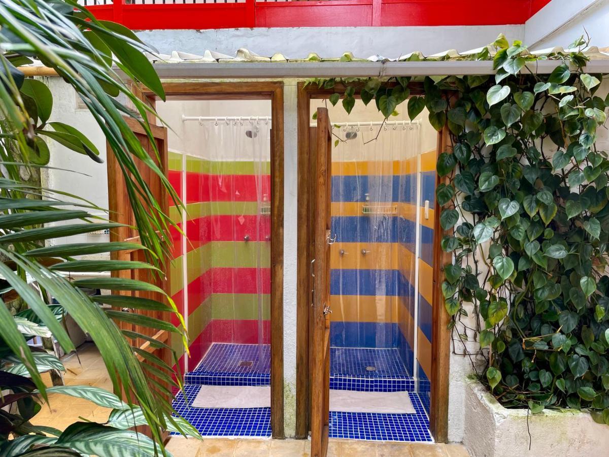Hostal Tralala Σαλέντο Εξωτερικό φωτογραφία